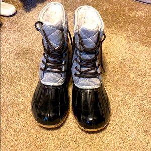 Gray duck boots